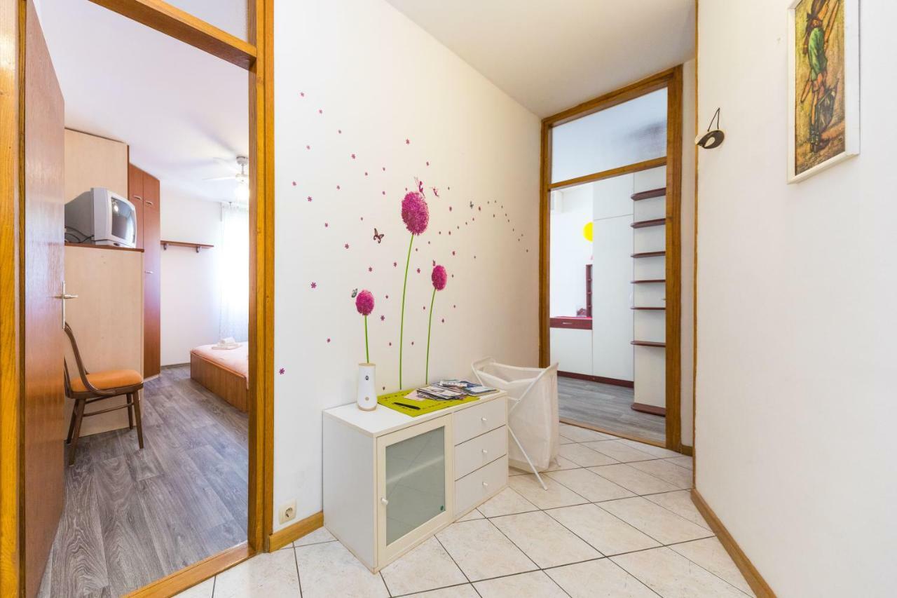 Appartement Pelenito à Split Extérieur photo